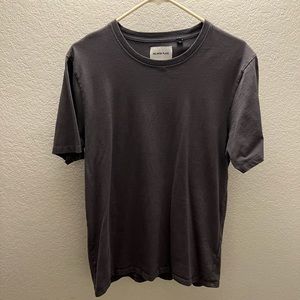 Melrose Place Men’s Medium Cotton T - Light Gray
